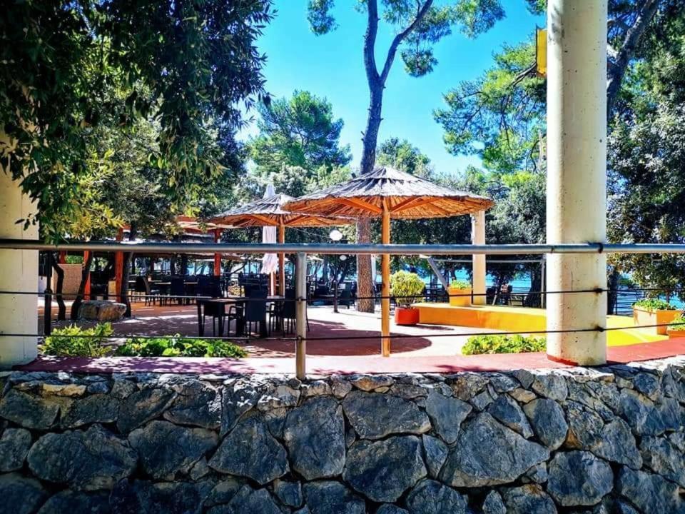 J & R Mobile Homes Биоград на Мору Екстериор снимка